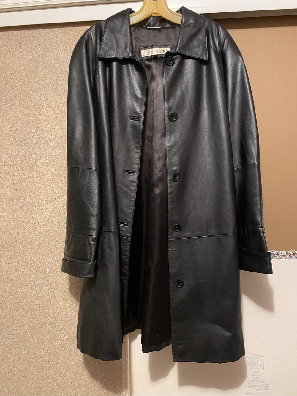 Vintage Black Leather Button-Front Women’s Coat